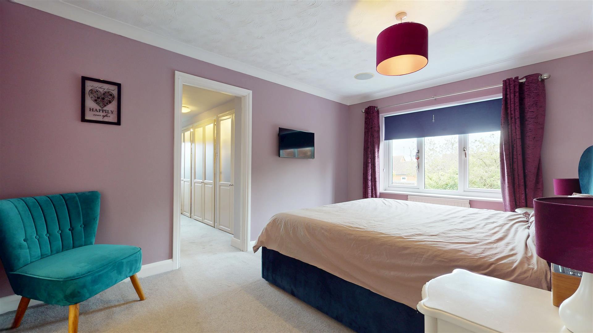 Chatsworth, Great Holm, Milton Keynes